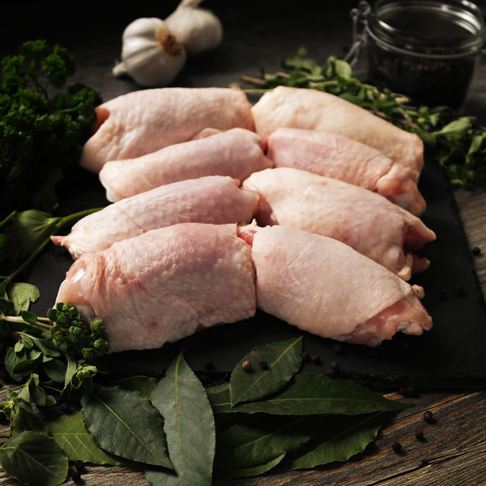 Herb Fed Oyster Cut Chicken Thighs 8/pack